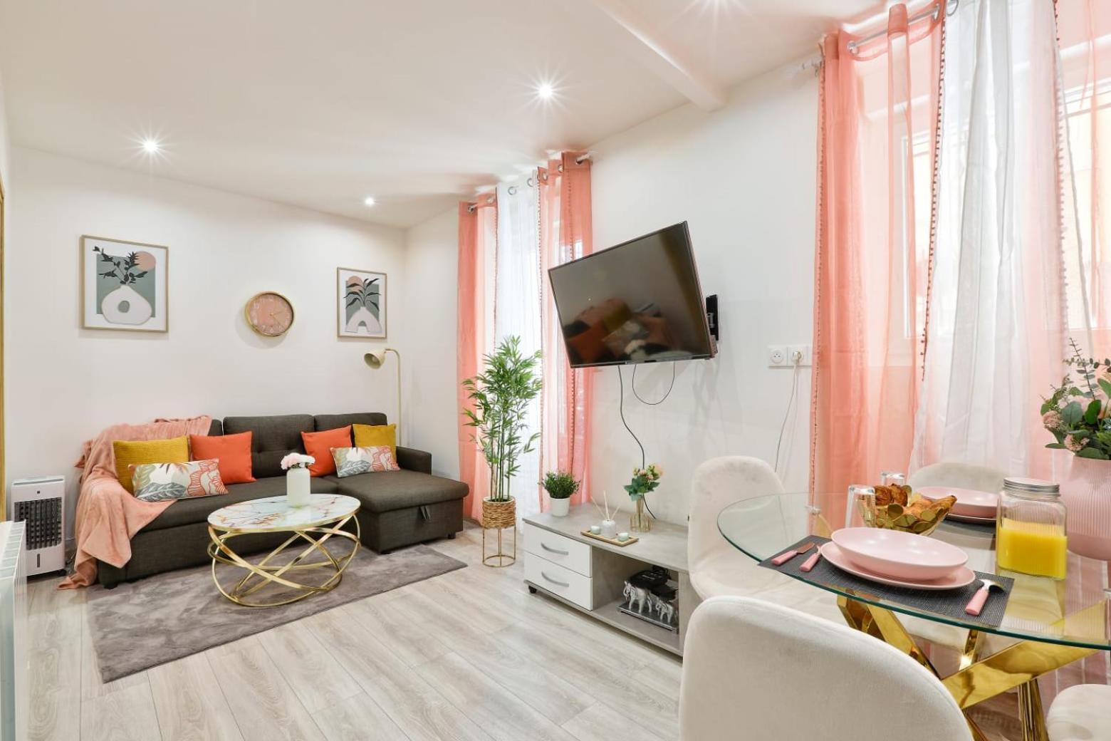 Le Nid Douillet Appartement Confortable A 5 Min Du Stade De France Et Proche De L'Aeroport Cdg Saint-Denis  Extérieur photo
